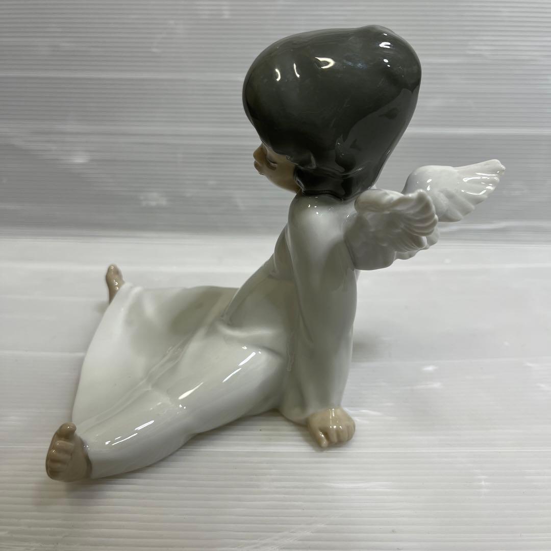 リヤドロ　天使の考え事