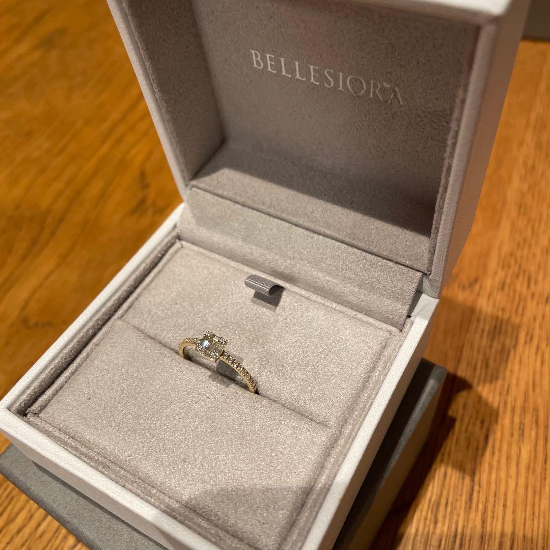 値下美品☆BELLESIORA ベルシオラ K18YGダイヤモンドリング 11号