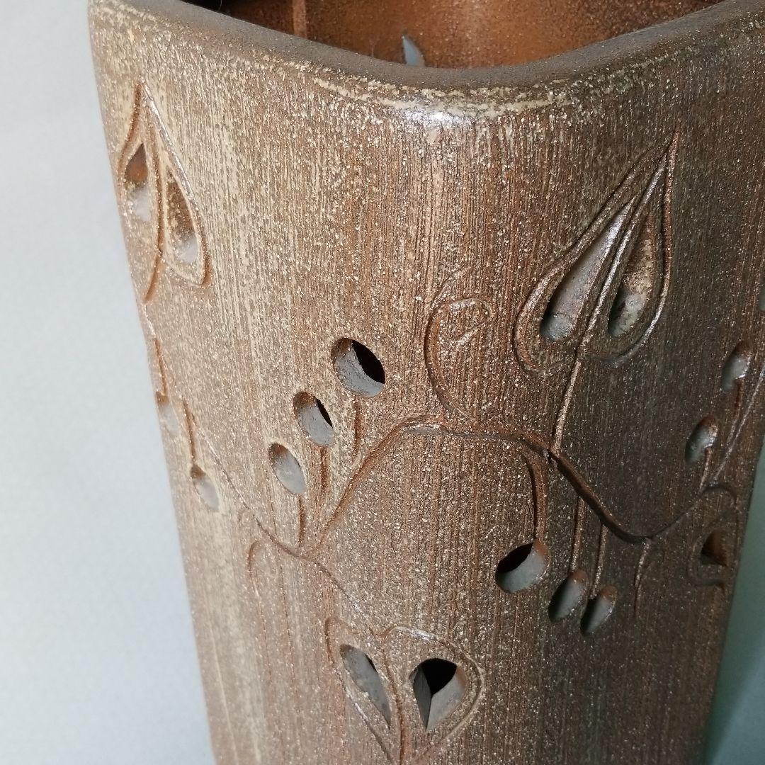 信楽焼傘立て  正角茶彫 高さ４８cm
