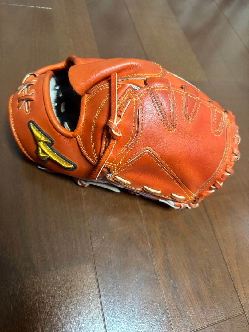 硬式投手用グローブ ミズノプロ