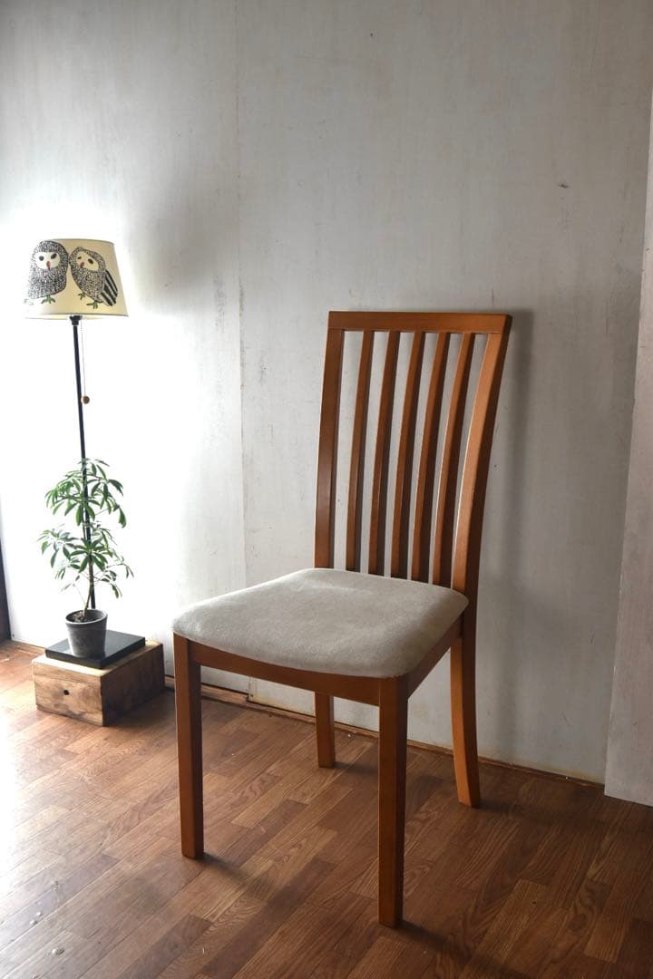 ダイニングチェア Skovby side chair
