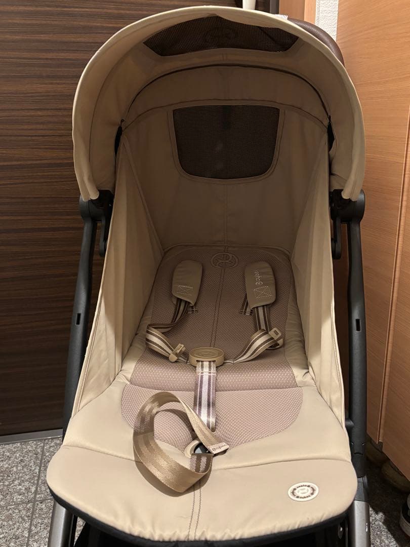 CybexORFEO［ オルフェオ ]2024年モデル カーシートアダプター付き