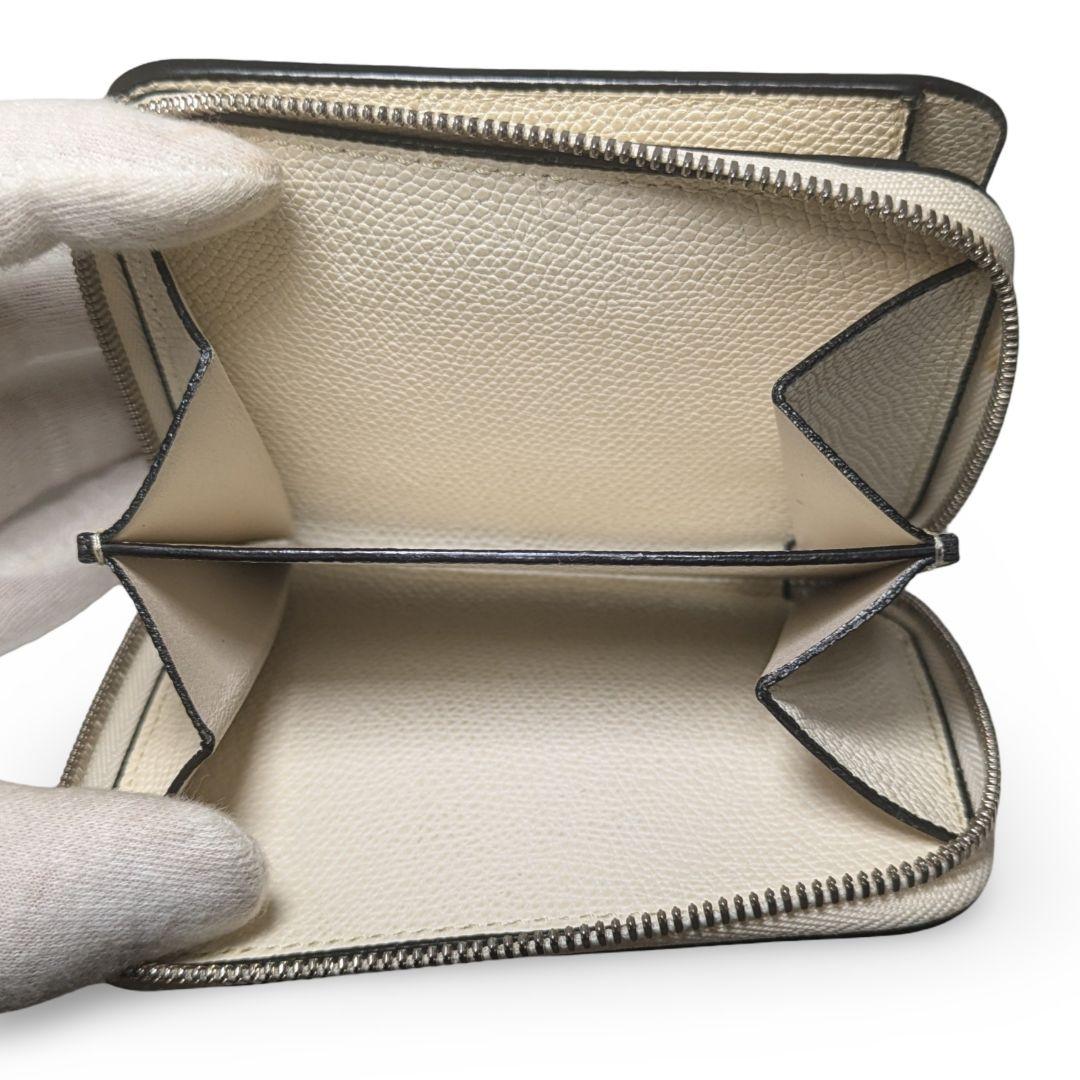 【極美品】Valextra アイボリー 二つ折り財布