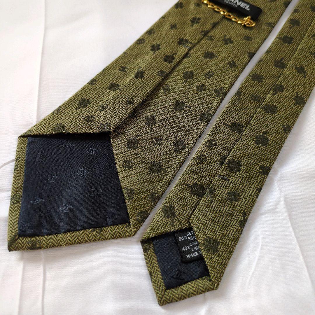 【美品】シャネル ネクタイ オリーブグリーン ココマーク クローバー イタリア製