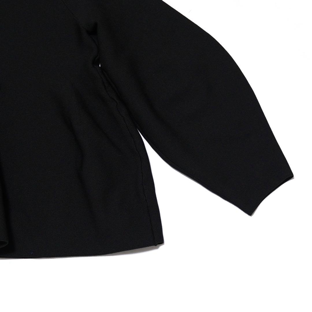 ella selectshop プルオーバー　スカラップニット襟付き　ブラック