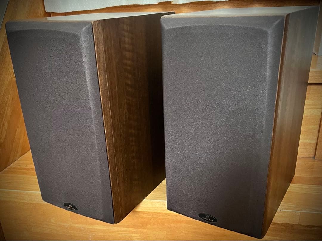 スピーカー・ウーファー MONITOR AUDIO Bronze BR2