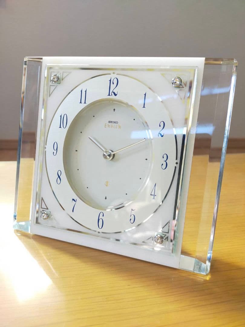 SEIKOEMBLEM セイコーHW565W 置時計 ホワイト 白大理石 ガラス