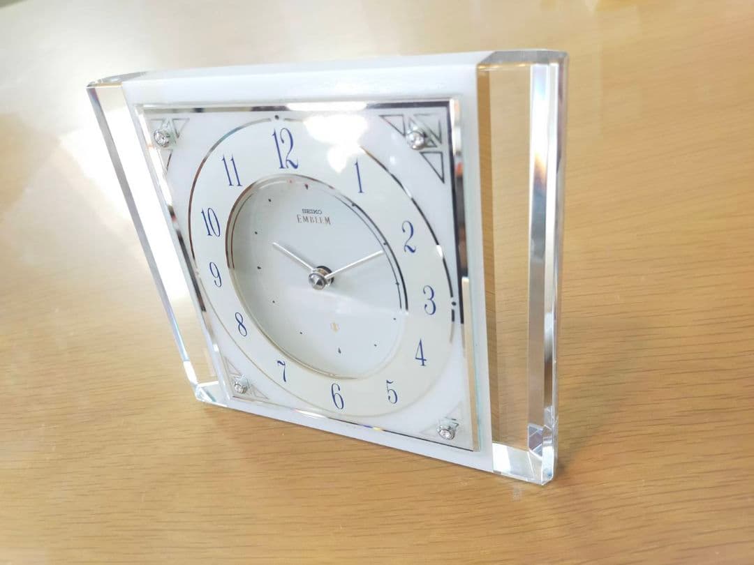 SEIKOEMBLEM セイコーHW565W 置時計 ホワイト 白大理石 ガラス