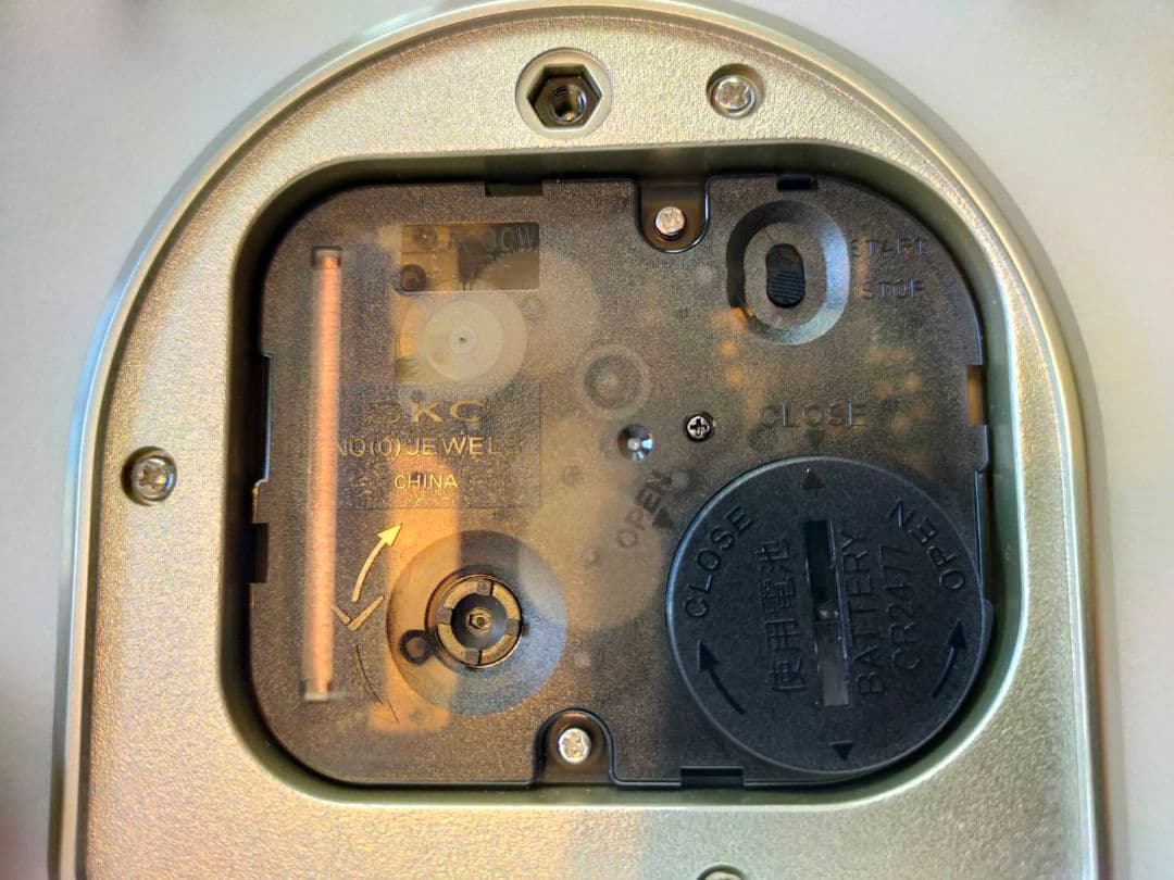 SEIKOEMBLEM セイコーHW565W 置時計 ホワイト 白大理石 ガラス