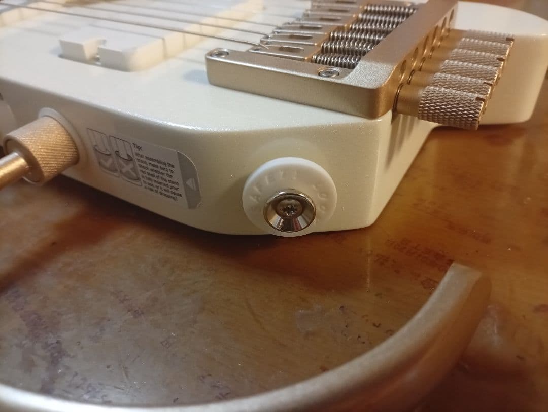 Donner HUSH-X Pro ホワイトリュックス