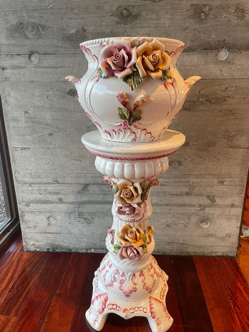 大人気　CAPODIMONTE イタリア製 陶器 花瓶➕フラワースタンド