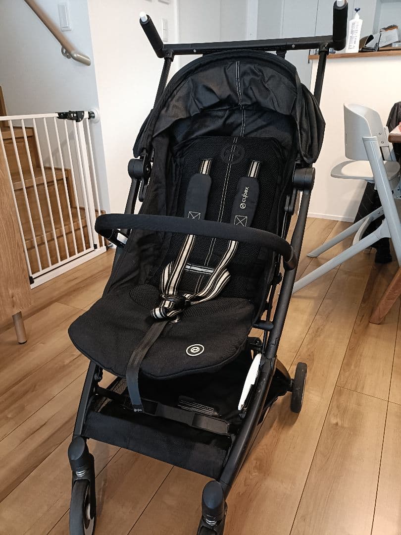 Cybex Libelle 　ブラック ベビーカー バンパーバー付き