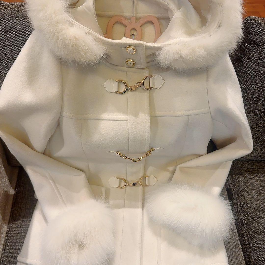 【新品タグ付き】CECIL McBEE ファー付きダッフルコートホワイト / M