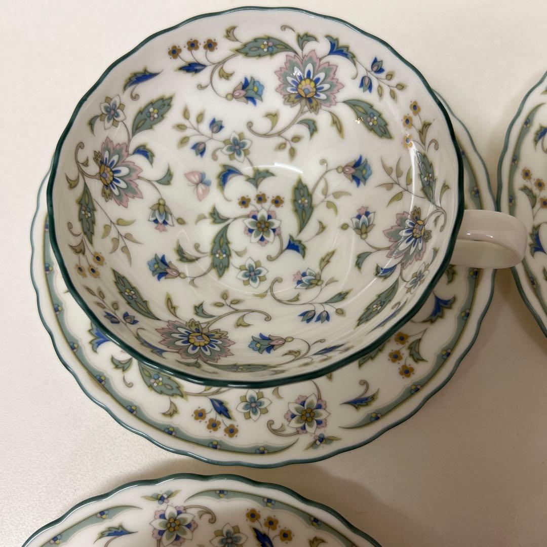 ノリタケ　カリフパレス　ティーセット　ティーカップ＆ソーサー　ポット　スプーン