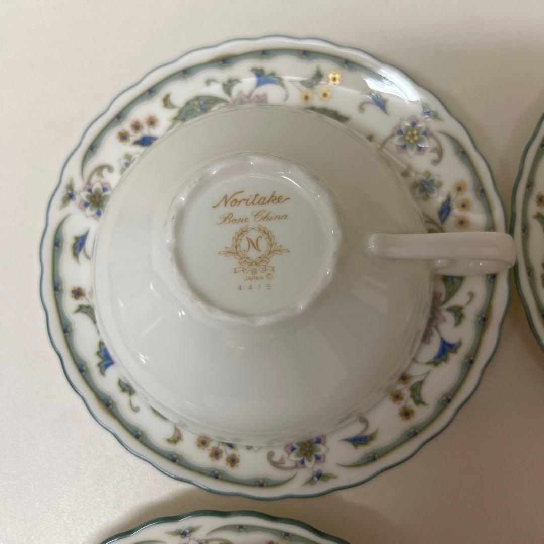ノリタケ　カリフパレス　ティーセット　ティーカップ＆ソーサー　ポット　スプーン