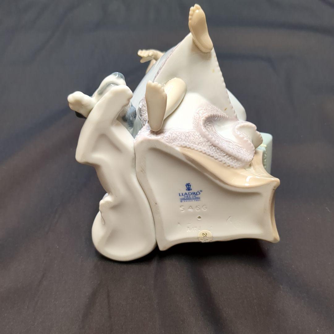 リヤドロ　大事な電話　置物