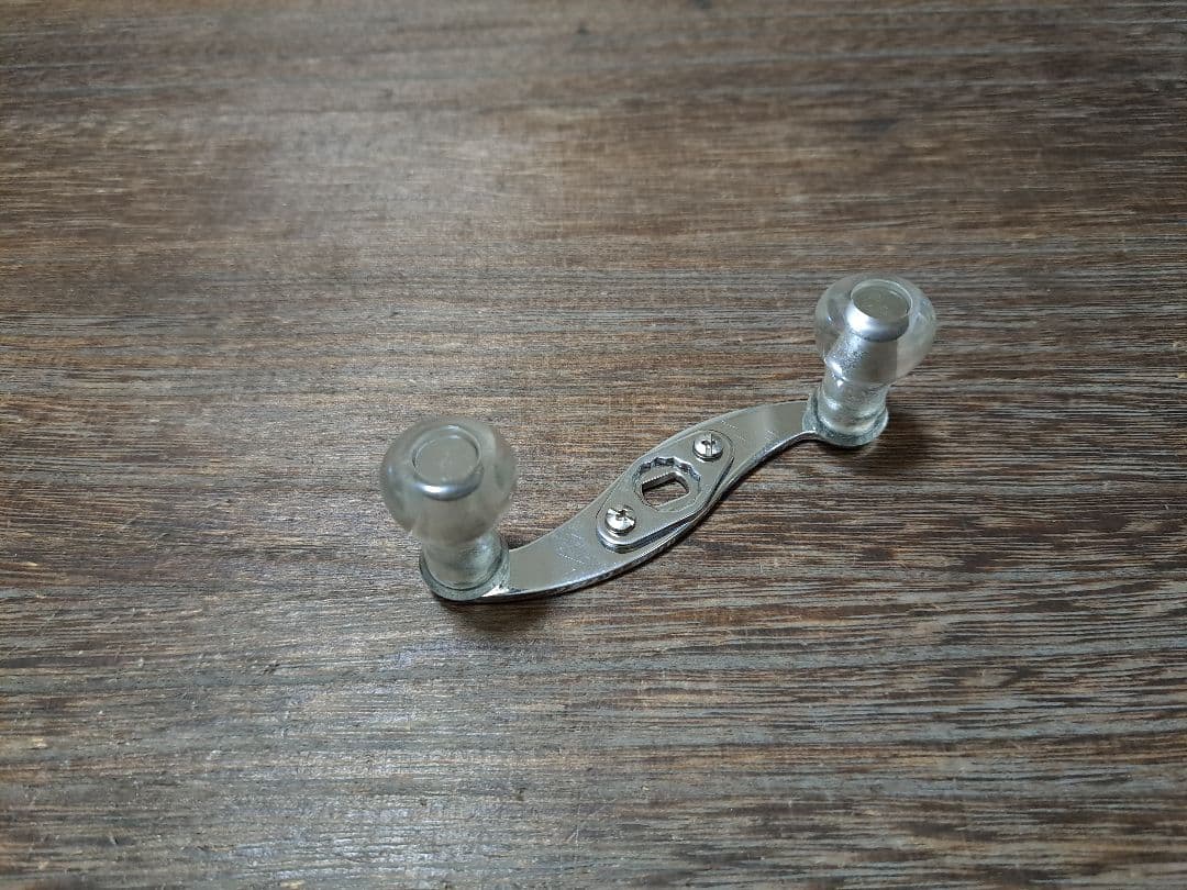 ザウルス　バルサ50　カスタム　S字パワーハンドル　シルバー × クリアノブ