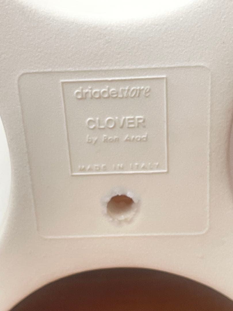 ドリアデ　クローバー　ホワイトチェア