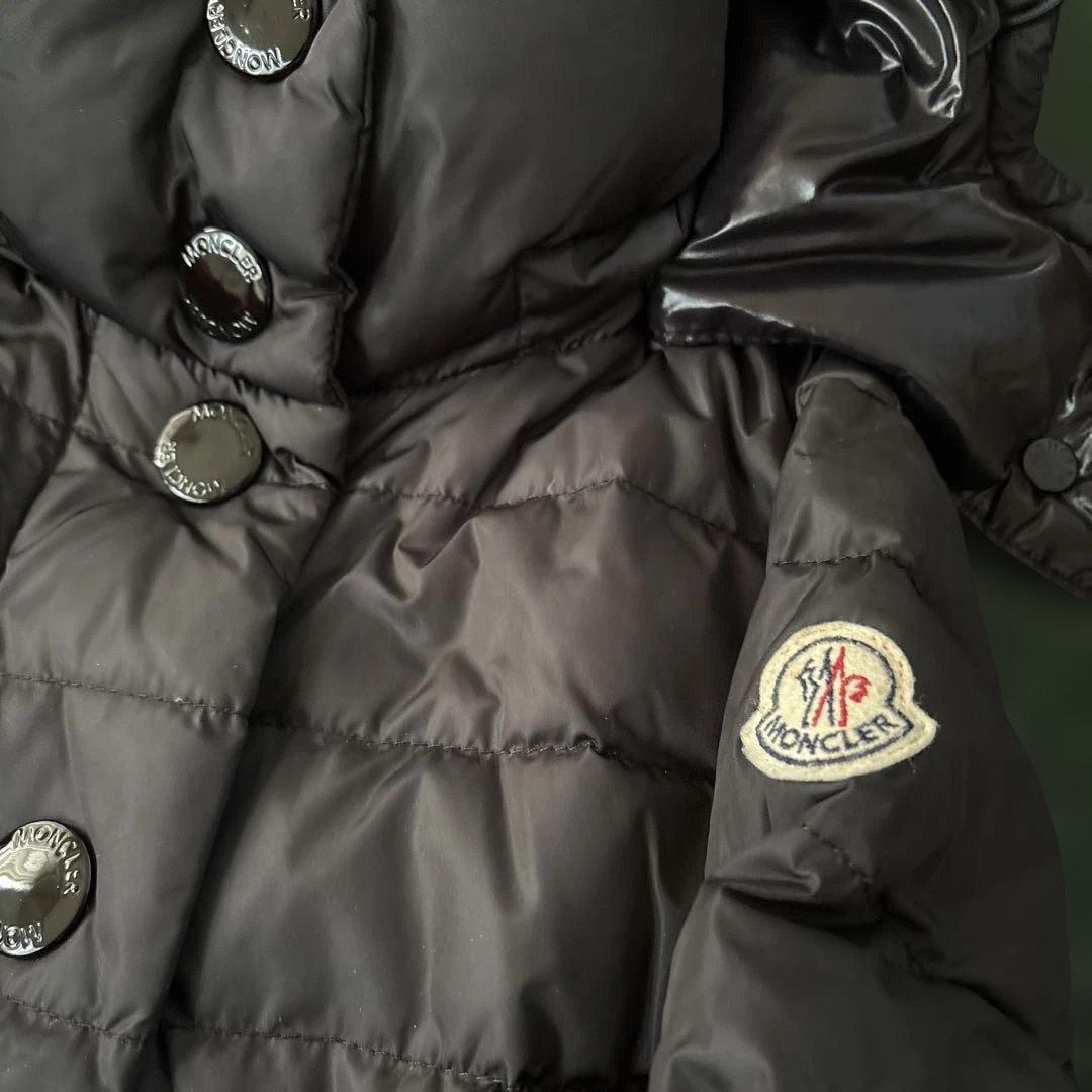 モンクレールロングダウンジャケット