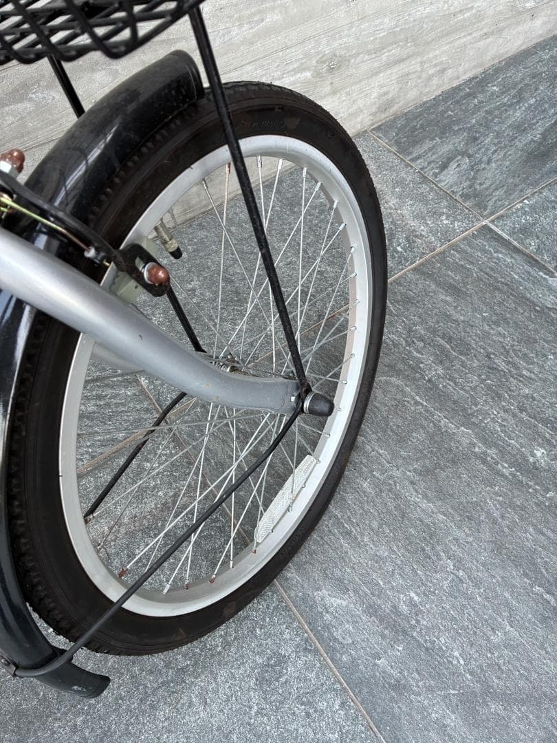 【引き取り限定】キャプテンスタッグ 折りたたみ自転車 20インチ シマノ6段変速