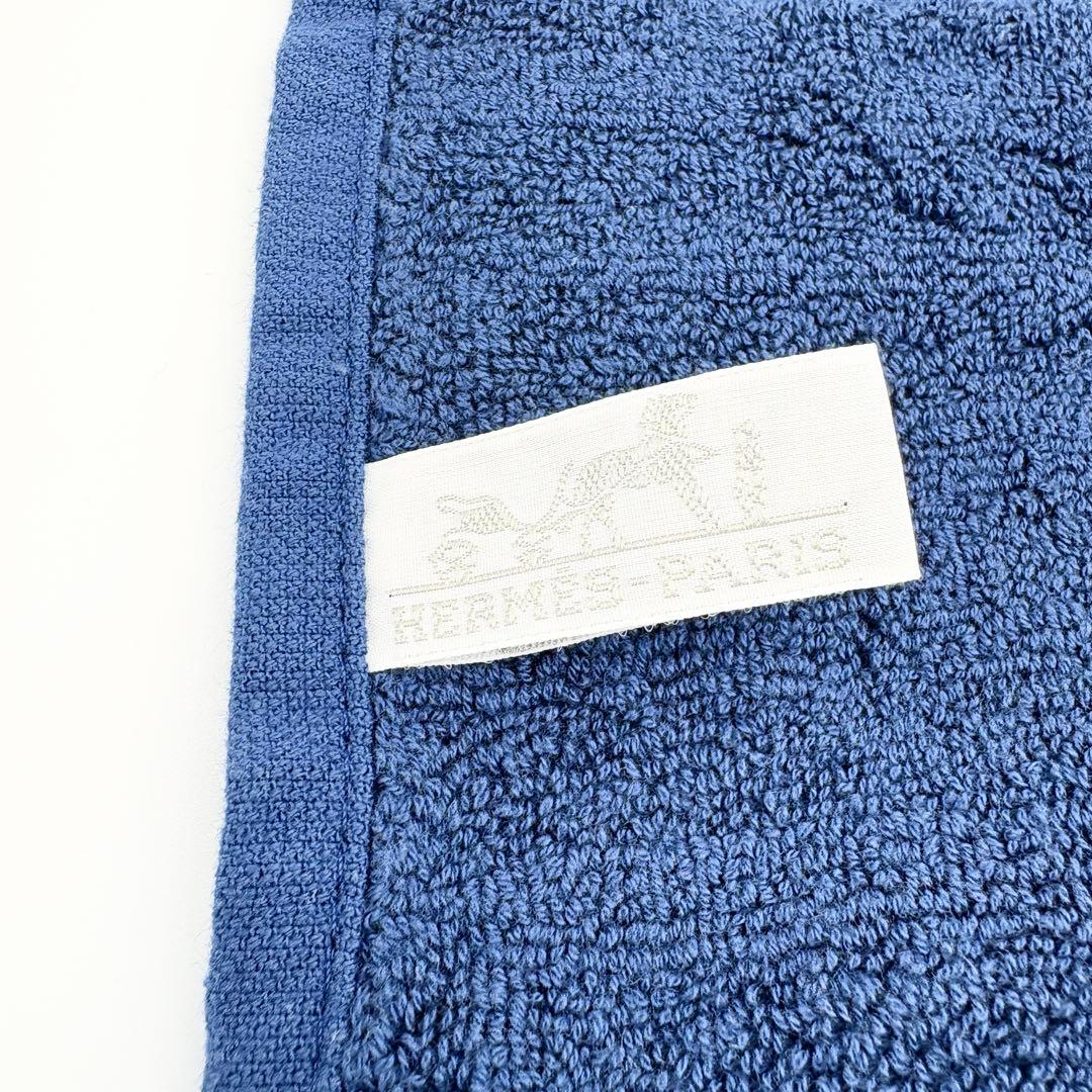 HERMES ハンドタオルセット オレンジ ネイビー　タオルハンカチ　２枚セット