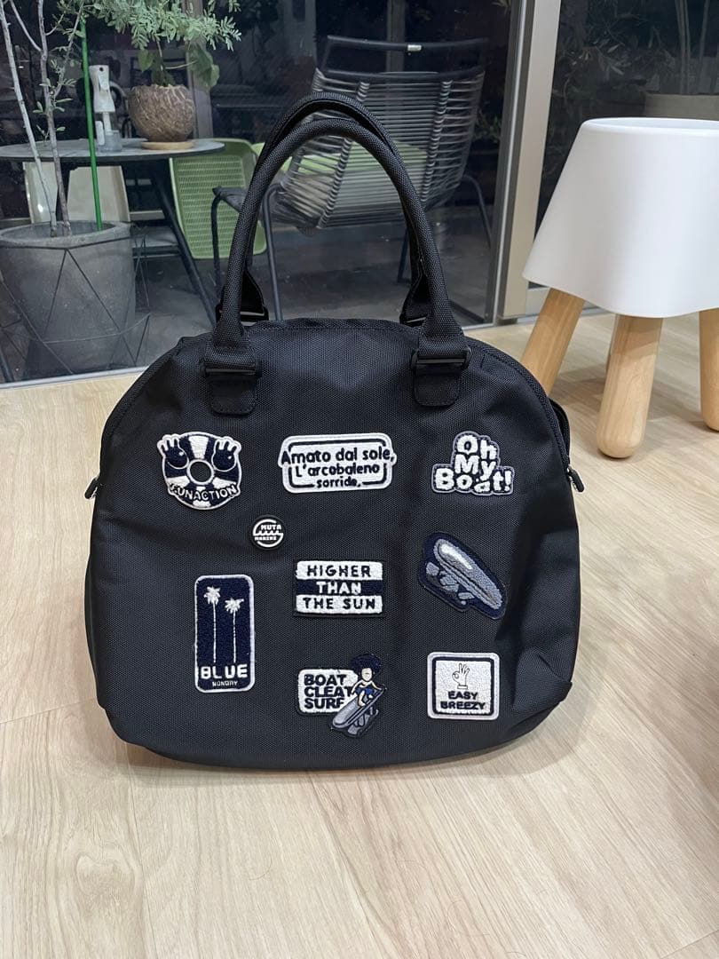 ブラックボストンバッグ