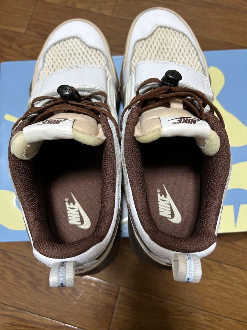 最終値下げTravis Scott × Nike Zoom Field Jaxx