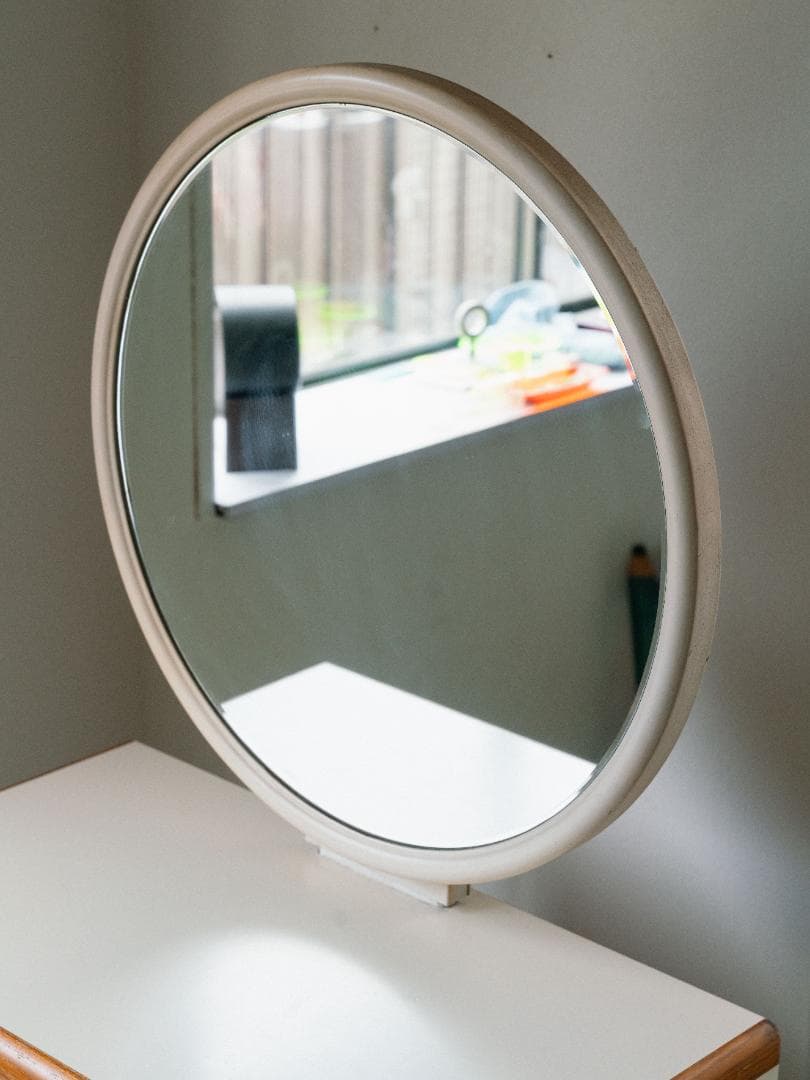 ヴィンテージ　サイドボード 収納 デスク ドレッサー　ミッドセンチュリーモダン