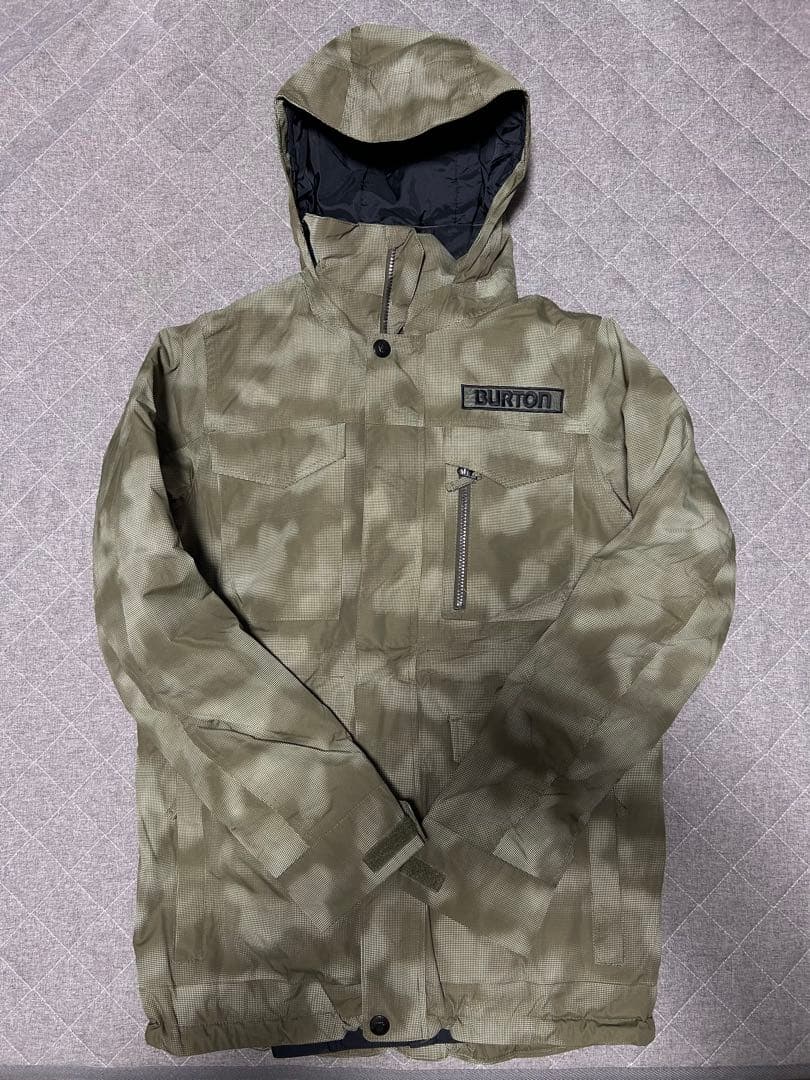 Burton カモフラージュ スノーボードウェア　上下セット
