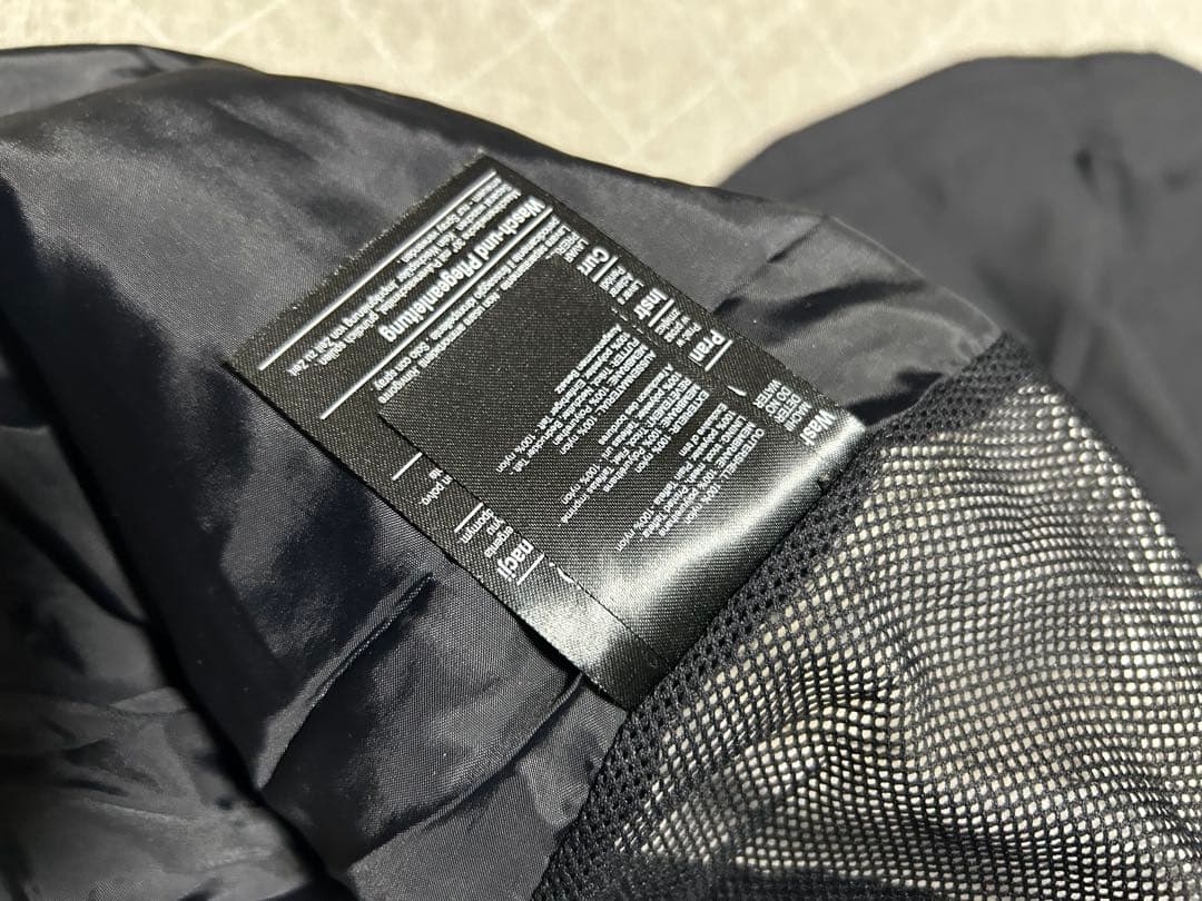 Burton カモフラージュ スノーボードウェア　上下セット