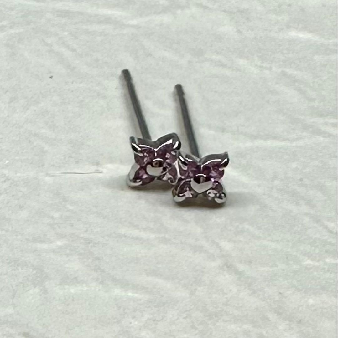 【Thank youセール】PT　小さなお花のピアス！ピンクサファイヤを使用！