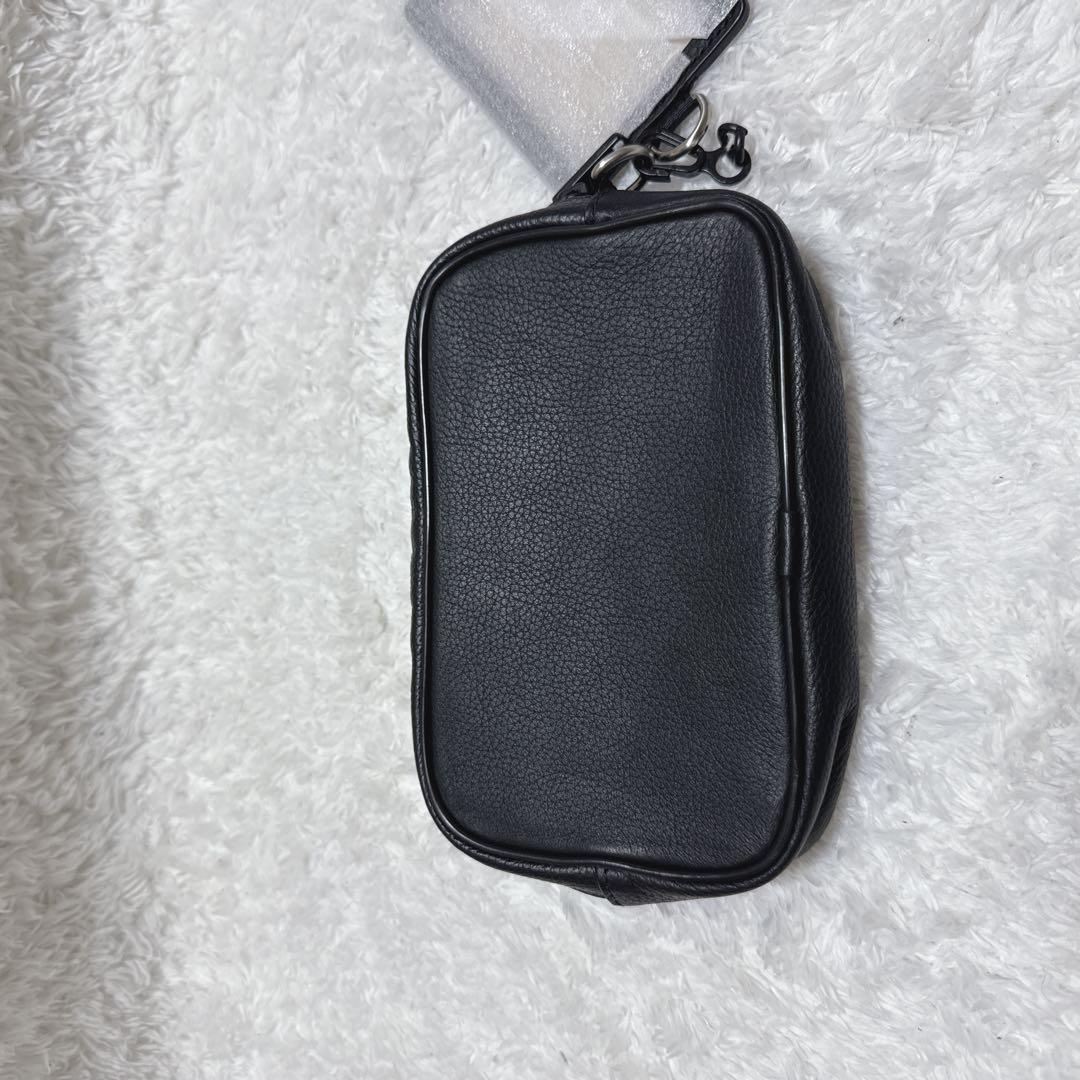 極美品！タグ付！dunhill メッセンジャーバッグ　牛革　ブラック　レザー