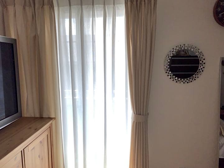 ノイエ オーダーカーテン  ベージュ