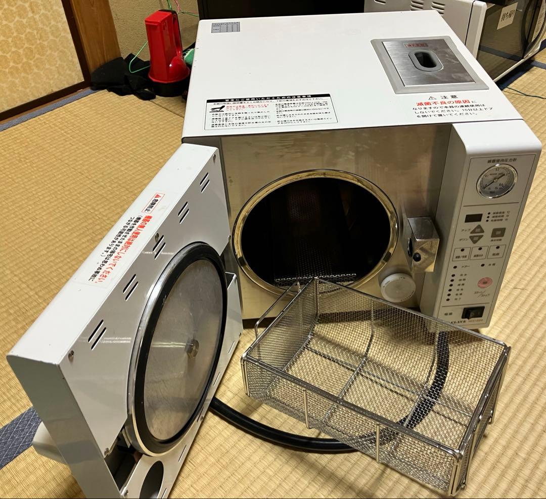 小型高圧滅菌器　サンクレープ　SGC-220