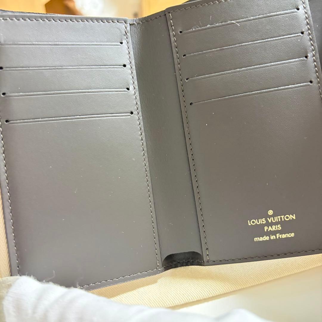 ヴィトン ポルトフォイユ・カプシーヌ コンパクトM62159 ⭐️ほぼ未使用⭐️