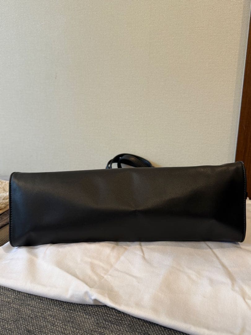 TELFAR（テルファー）ショッピングバッグ M