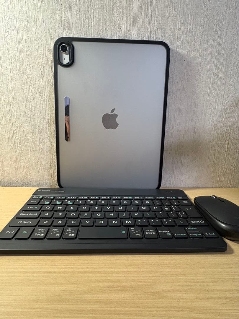 ももきゃぴさん専用 美品Apple iPad(第11世代) ELECOM