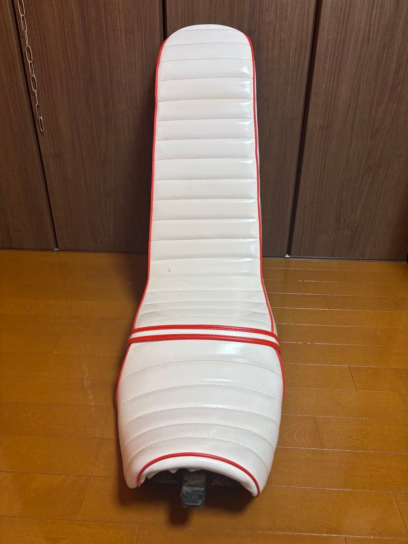 ゼファーχ 3段シート