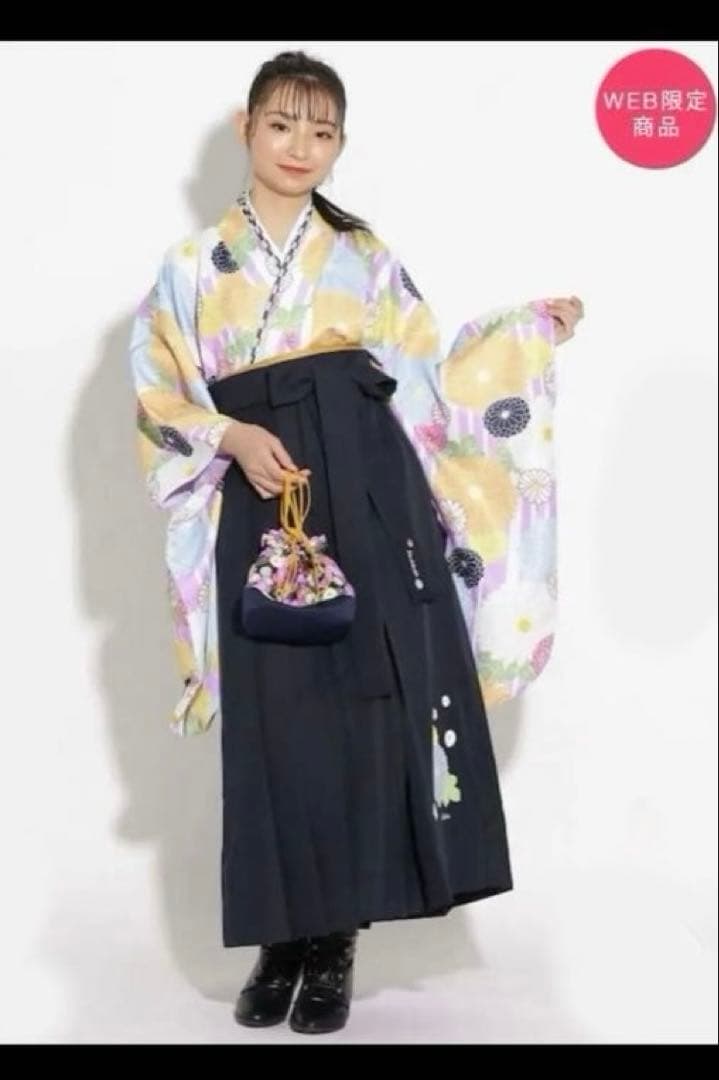 【Ciii⭐︎】ピンクラテ　袴セット ・花柄着物