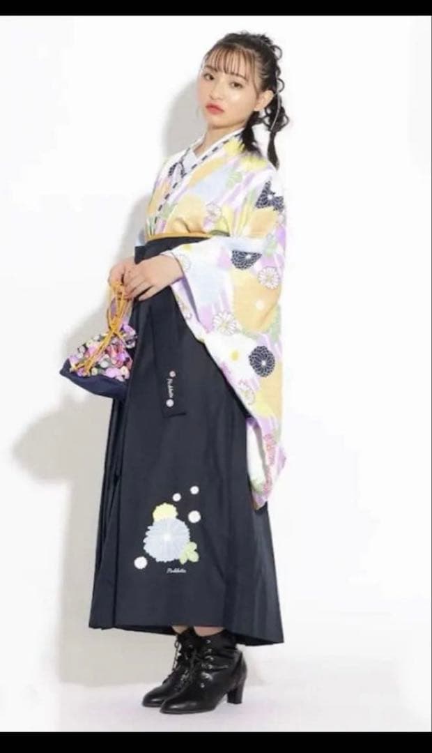【Ciii⭐︎】ピンクラテ　袴セット ・花柄着物