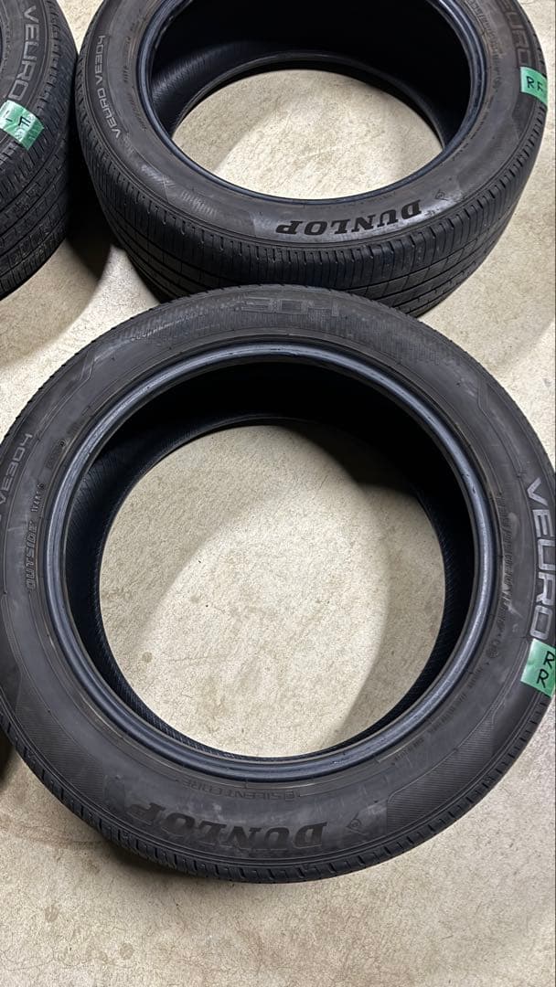 モコモコ様　ダンロップVEURO VE304 235/55/R20 ①