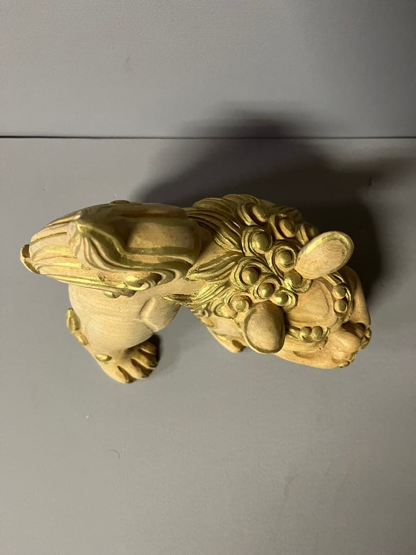 木彫り　獅子像　金淵付　１対　34