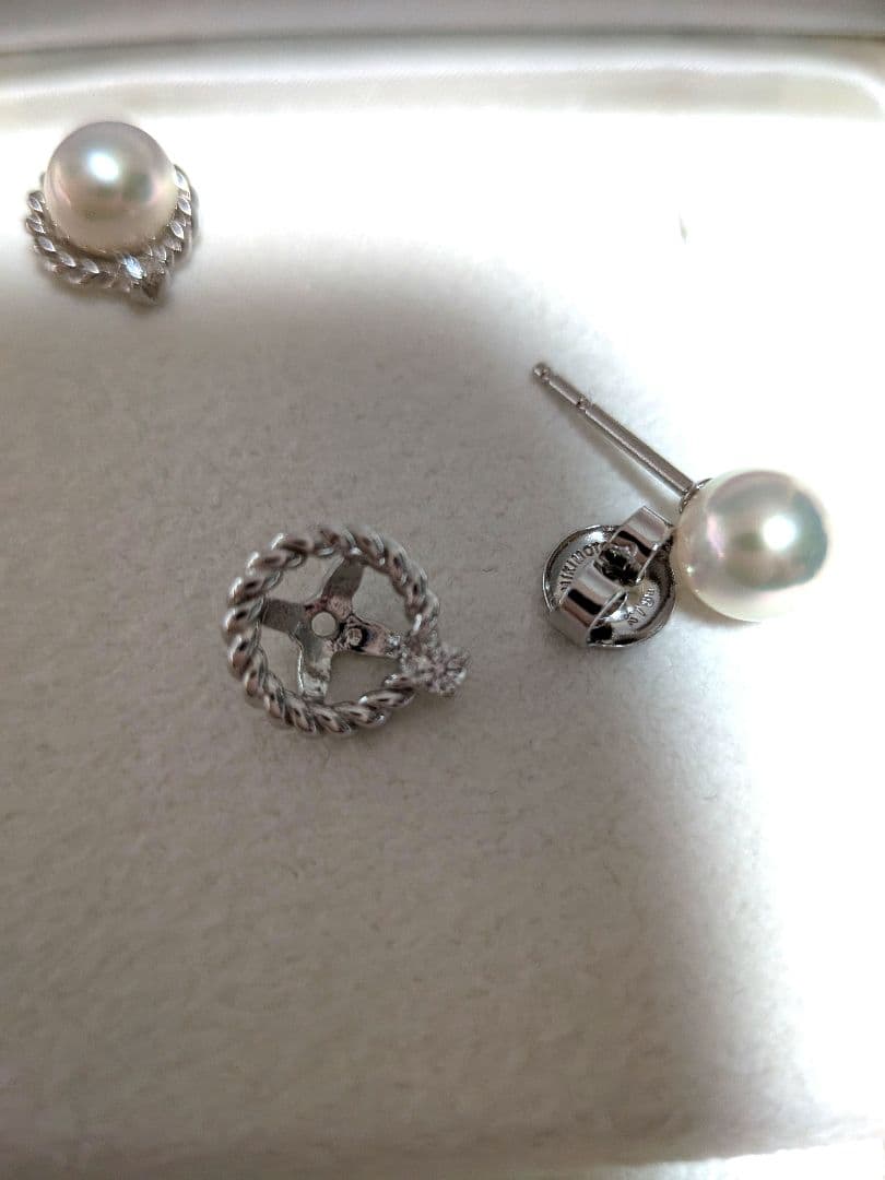 最終お値下げ★現行品　ミキモトパールピアス　極美品168300円　付属品付未使用
