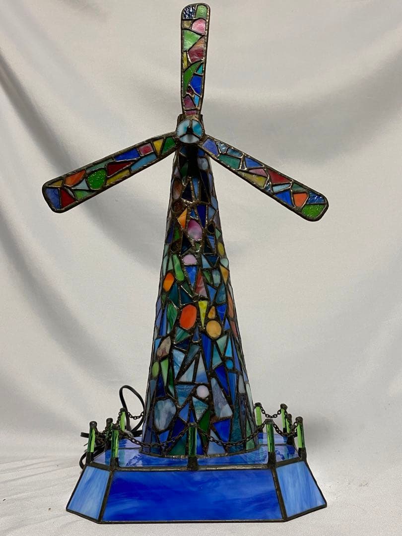 1415❣️ ステンドグラス　ライト　風車の塔　オブジェ