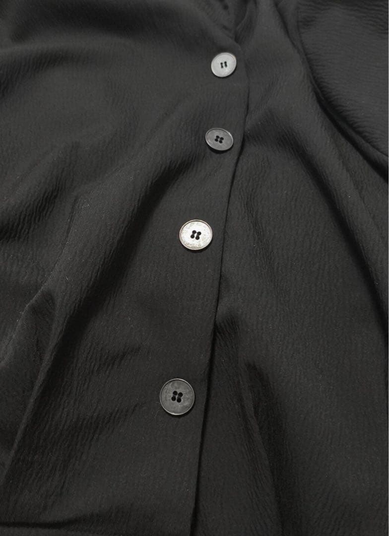 JCAESAR 25AWプリーツドポリレーヨンジャケットデザイン襟ショート丈