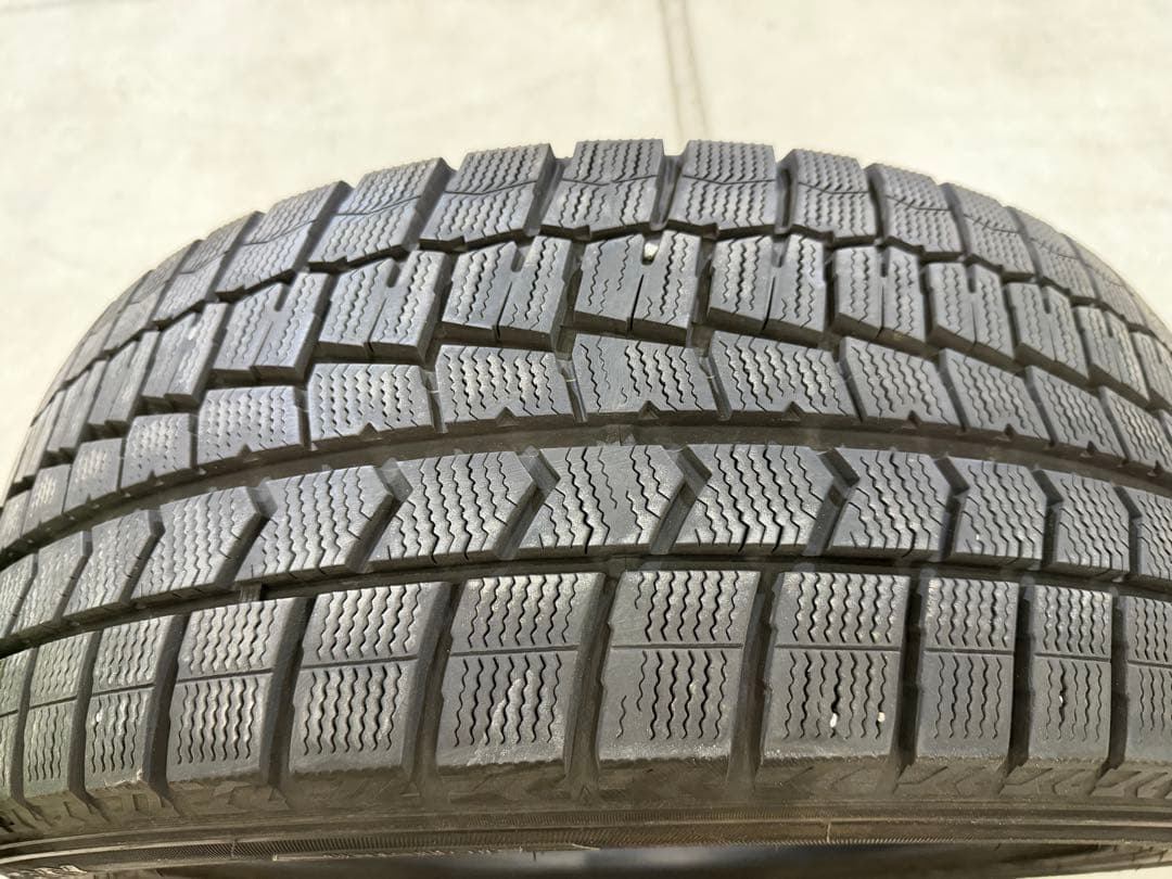スタットレスタイヤ　235/50R18　中古　購入前にコメントください