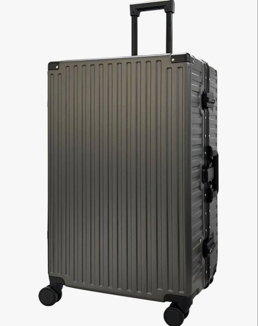 新品未使用✨92Lの大型キャリーケース