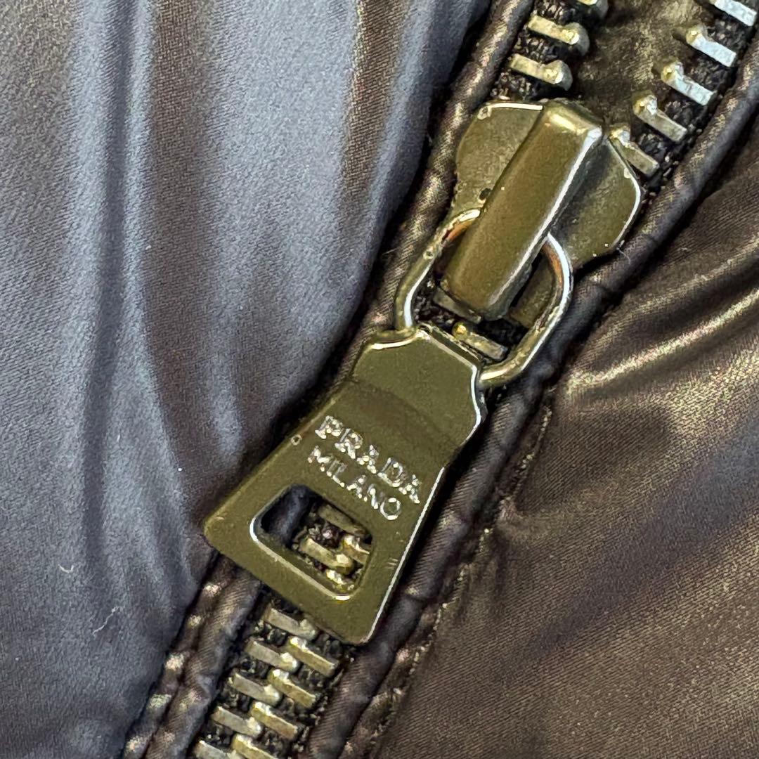 PRADA ダウンジャケット 三角ロゴプレート キッズ10 レディースXS相当