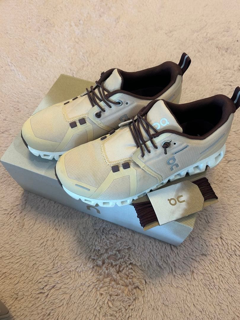 On Cloud Waterproof スニーカー 23センチ