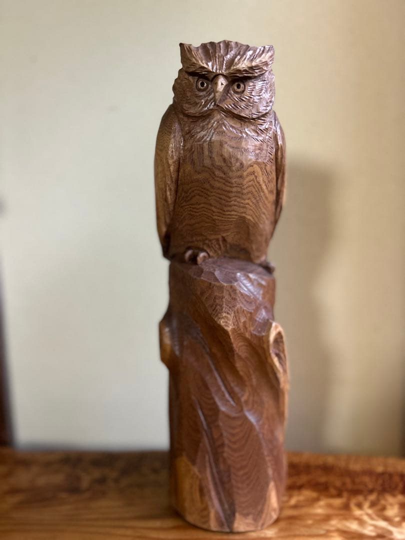 フクロウの木彫彫刻 大場貞義（貞光）作　 【縁起物 希少逸品】送料込み